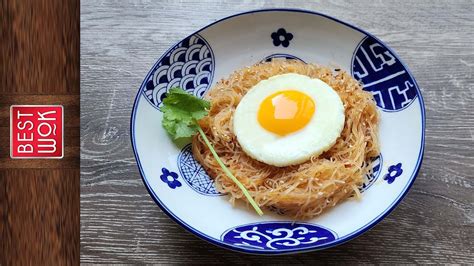  Hezhou Bihun: Een Spicy Zomerse Noodzaak met een Ontzettend Verse Toets!